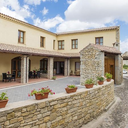 Albergo Diffuso Il Mandorlo Baressa Exterior photo