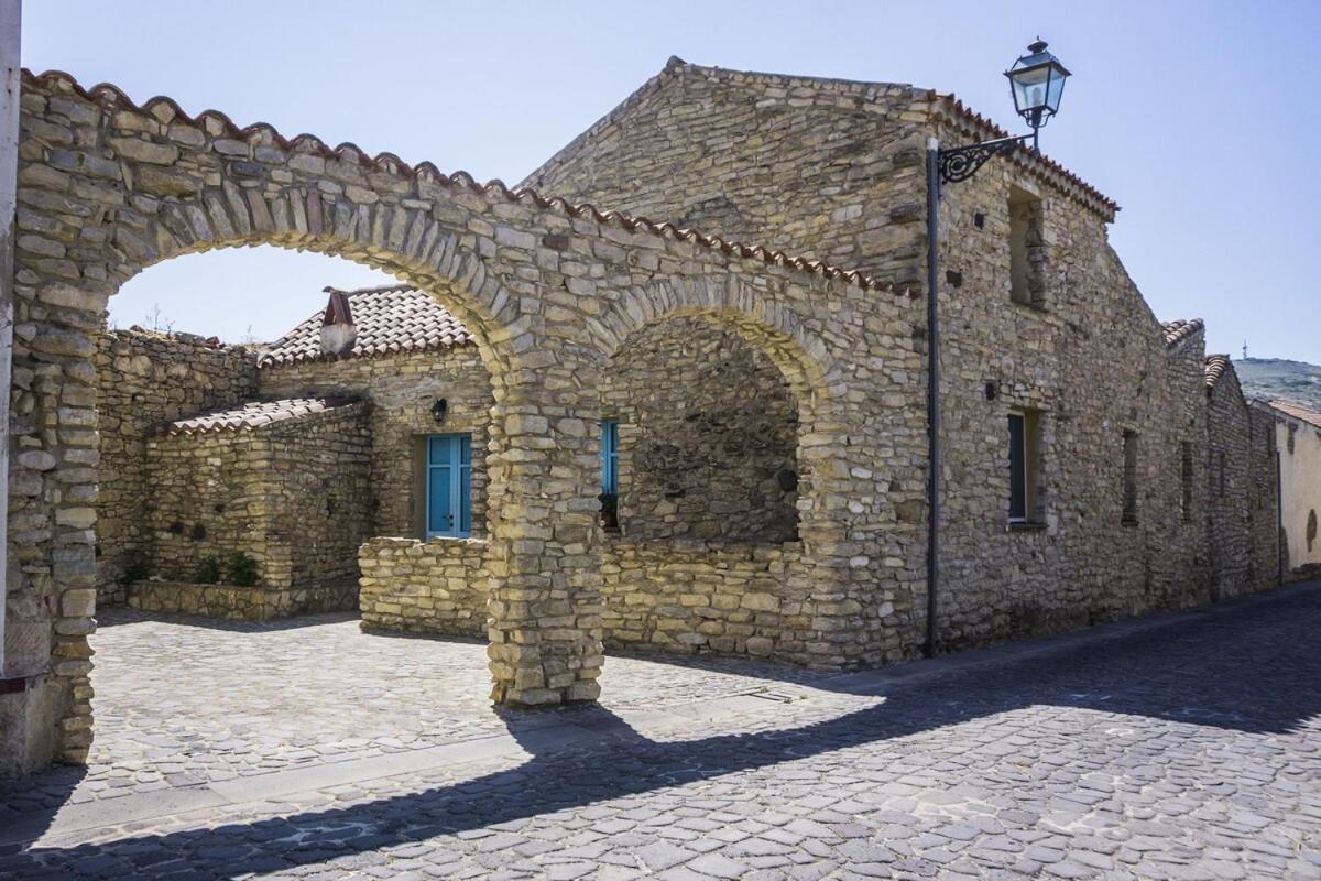 Albergo Diffuso Il Mandorlo Baressa Exterior photo