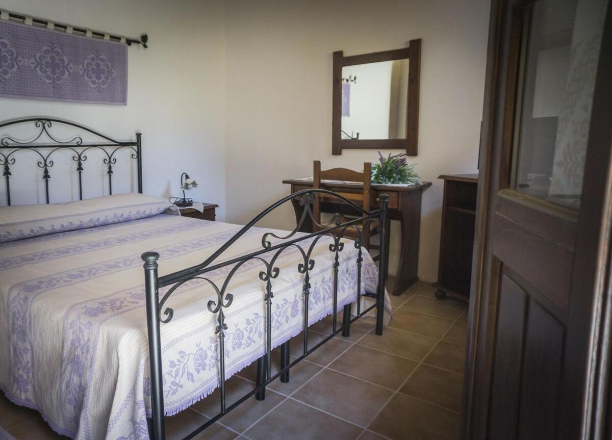 Albergo Diffuso Il Mandorlo Baressa Exterior photo